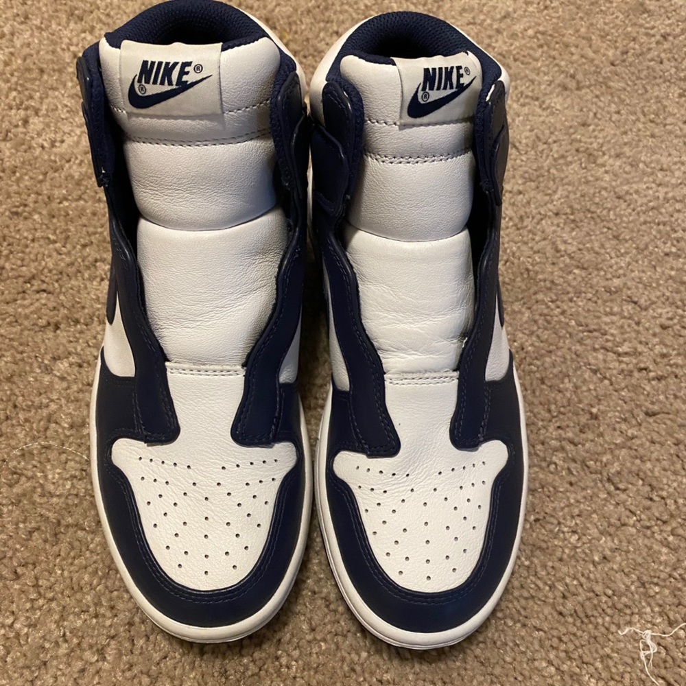 Nike Dunk Saccai - Navy & White.